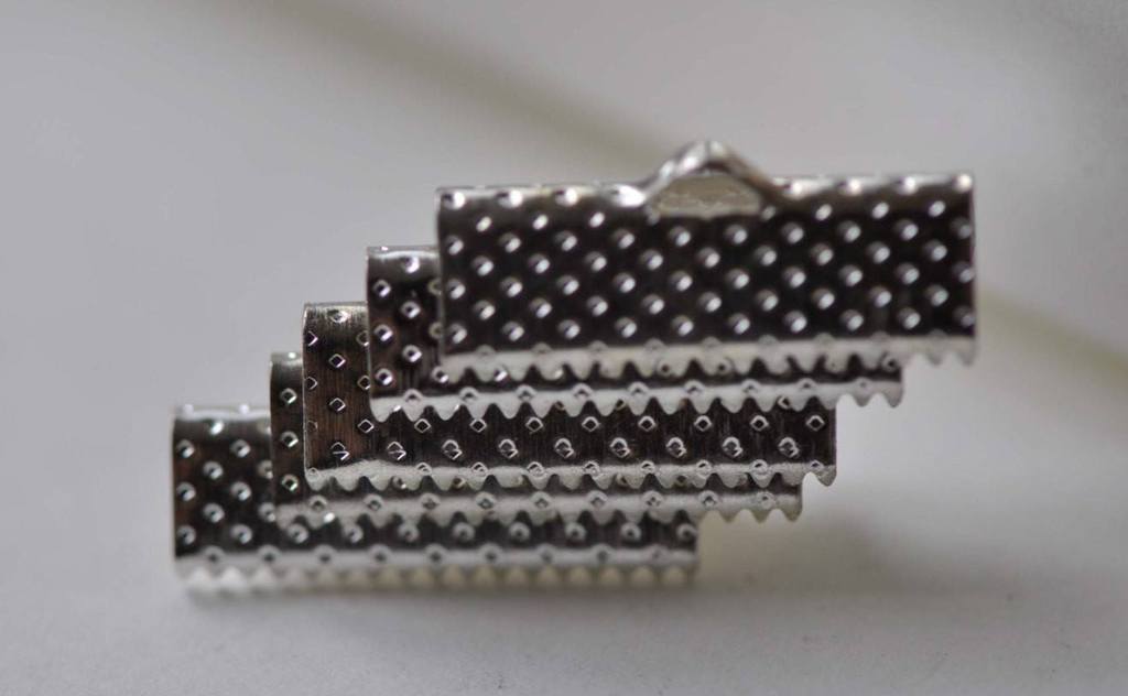 Accessories - 50 Pcs Of Silver Tone Iron Ribbon Ends Clamps Fasteners Clasps 20mm A7814