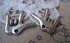 Accessories - 6 Pcs Of Antique Silver Hand Charms 28x29mm A1353