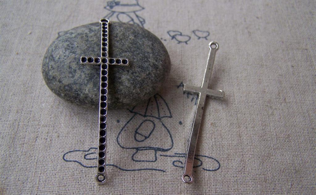 Accessories - 8 Pcs Of Antique Silver Curved Sideways Cross Bracelet Connectors Charms 15x51mm A2750