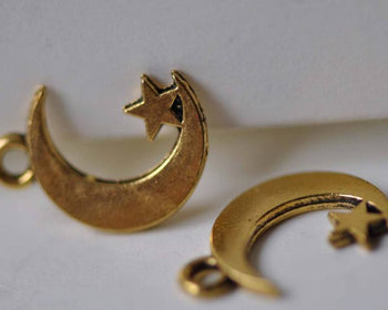 Accessories - Antique Gold Crescent Moon Star Charms 11x17mm Set Of 20 Pcs A7882