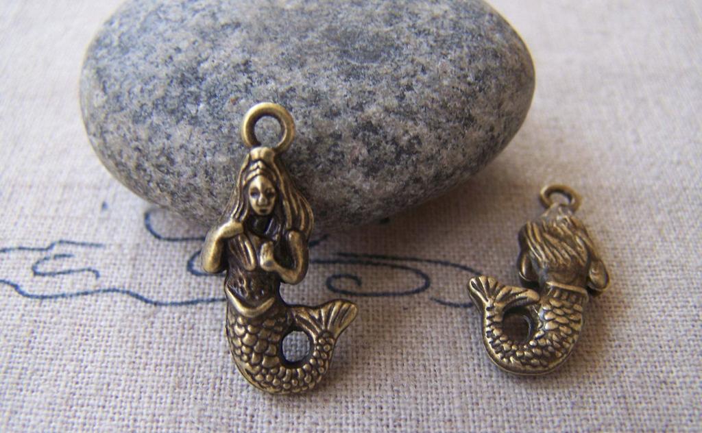 Accessories - Bronze Mermaid Charms Ocean Pendants 8.5x22.5mm Set Of 10 Pcs A2334