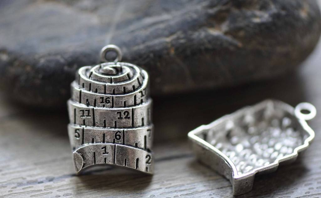 Accessories - Flexible Ruler, Antique Silver Sewing Tape Measure Charms 16x25mm Set Of 20 A7851
