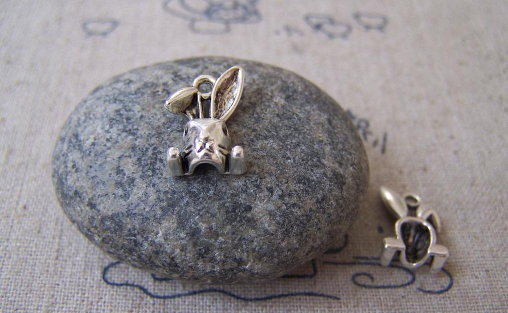 Accessories - Rabbit Head Charms Antique Silver Bunny 9x14mm Set Of 30 A4439