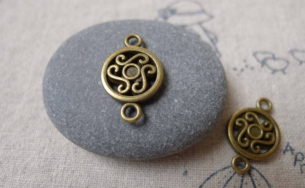 Accessories - Round Flower Connector Antique Bronze Filigree Charms 12x19mm Set Of 20 Pcs A7249
