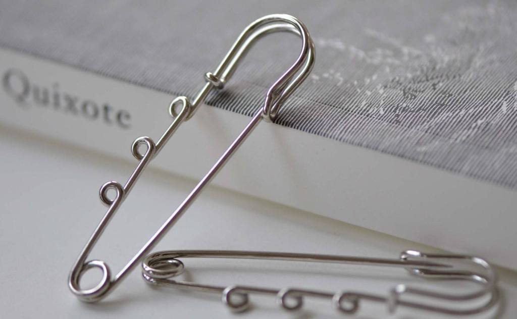 Accessories - Silvery Gray Kilt Pin Shawl Pins Three Loops Safety Pins Broochs 65mm Set Of 10 A3382