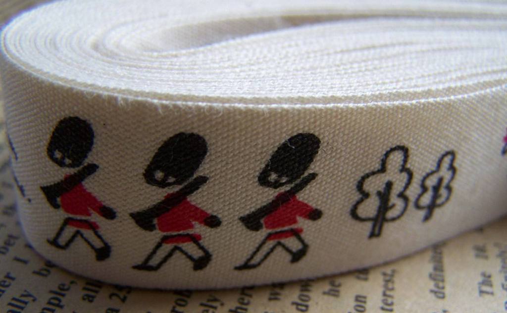 Accessories - Solider Tower Bus Bird Print Cotton Ribbon Label String Set Of 5.46 Yards (5 Meters) A2543