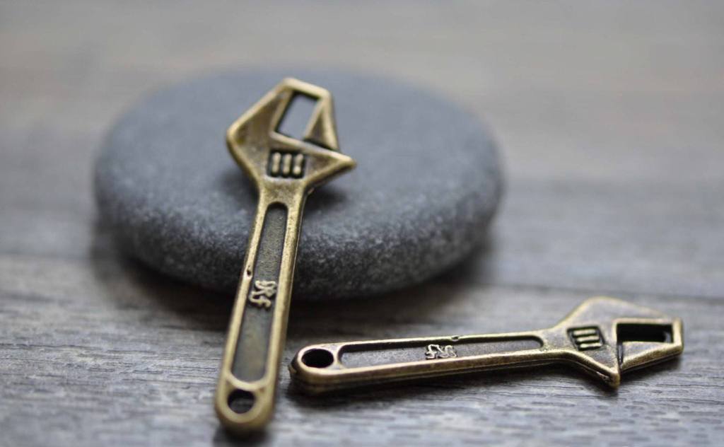 Accessories - Spanner Wrench Tool Charms Antique Bronze Pendants 13x39mm Set Of 20 Pcs A7825