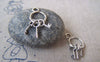 Accessories - Three Vintage Keys Keychain Antique Silver Keyring Charms 13x26mm Set Of 10 A1240