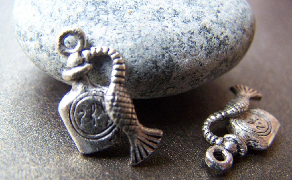 Accessories - Wine Pot Charms Antique Silver Pendant 12x20mm Set Of 10 Pcs A1291