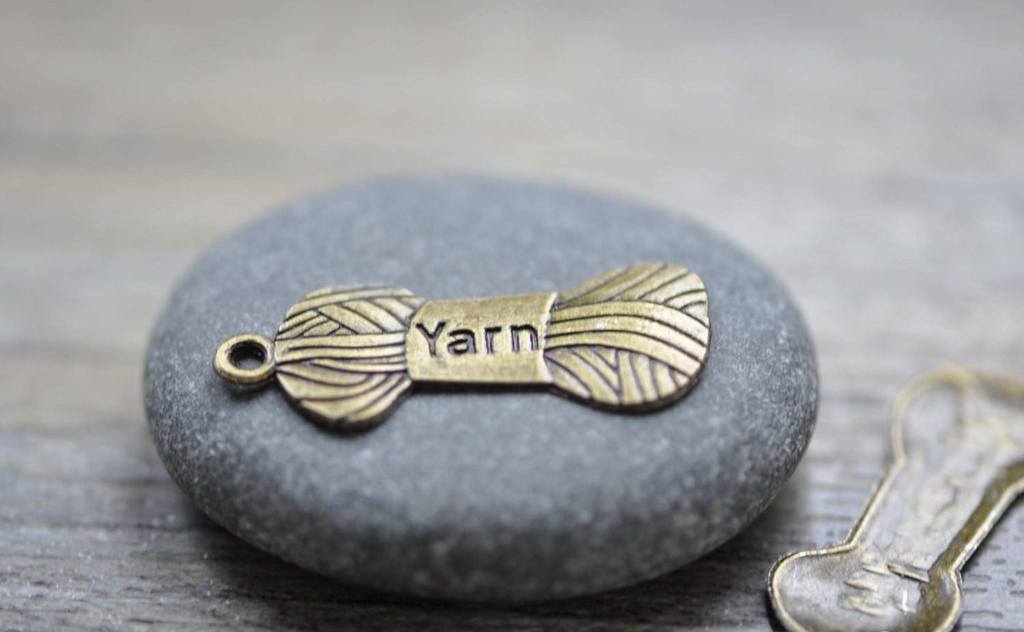 Accessories - Yarn Bundle Charms Antique Bronze Flat Pendant 12x30mm Set Of 20 Pcs A7835