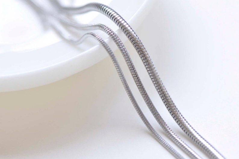 6.6ft (2m) of Stainless Steel Round Snake Cobra Chain 1.2mm/1.5mm/2.4mm/3.2mm