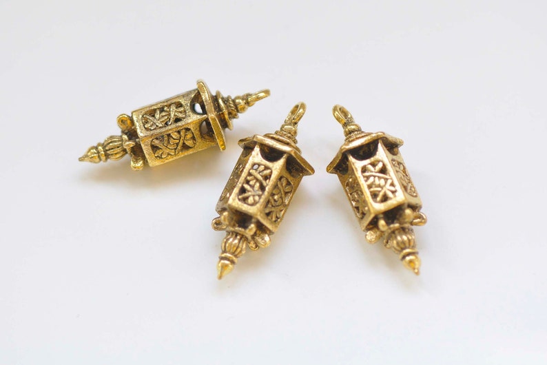 6 pcs of Antique Gold 3D Filigree Lantern Pendant Charms 12x35mm A5226