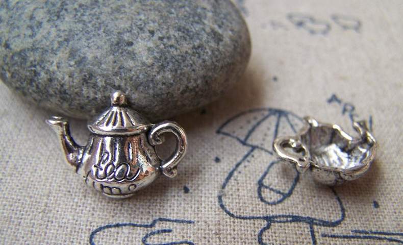 20 pcs of Antique Silver Half Teapot Charms 14x19mm A1285