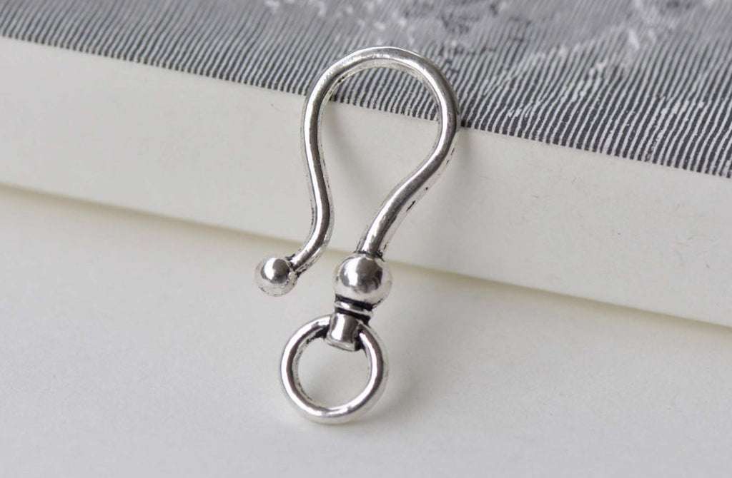 10 pcs Antiqued Silver Hooks Charms Connectors A8539