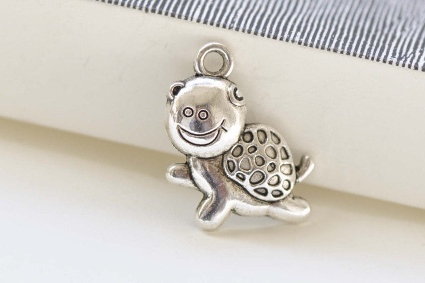 Antique Silver Little Happy Turtle Charms 14x23mm Set of 20 A8419