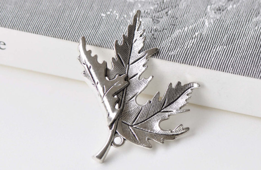Large Maple Leaf Pendants Antique Silver Charms Set of 10 A8635