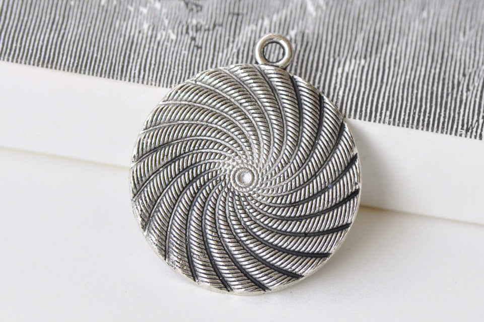 9 pcs Antique Silver Fancy Round Pendants Huge Size 39mm A8790