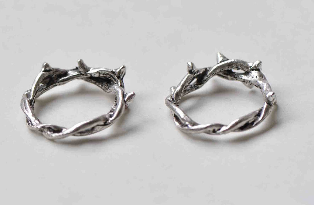 20 pcs Antique Silver Vine Leaf Ring Round Charms 21mm A8916