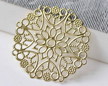 20 pcs Raw Brass Filigree Snowflake Flower Stamping Embellishments A8967