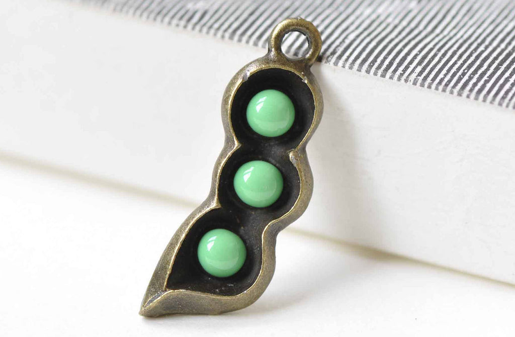 10 pcs Antique Bronze Enamel Epoxy Pea Pod Charms Pendants A8984