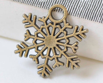10 pcs Antique Bronze Snowflake Charms Thick Pendants 24x27mm A2362