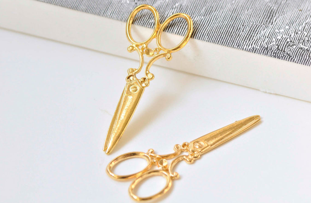 10 pcs Gold Scissors Charms Barber Shop Pendants 25x60mm A4667