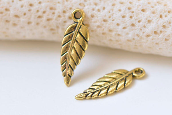 20 pcs Antique Gold Small Detailed Leaf Charms 7x16mm A6280