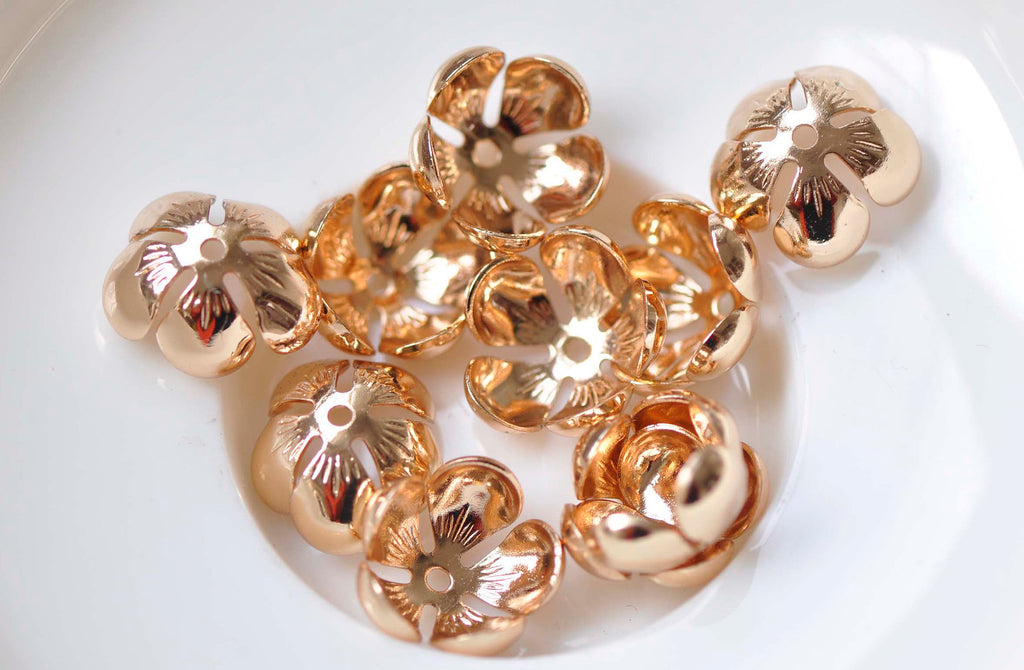 20 pcs Raw Brass Plum Flower Bead Cap Embellishments 6x13mm A6862