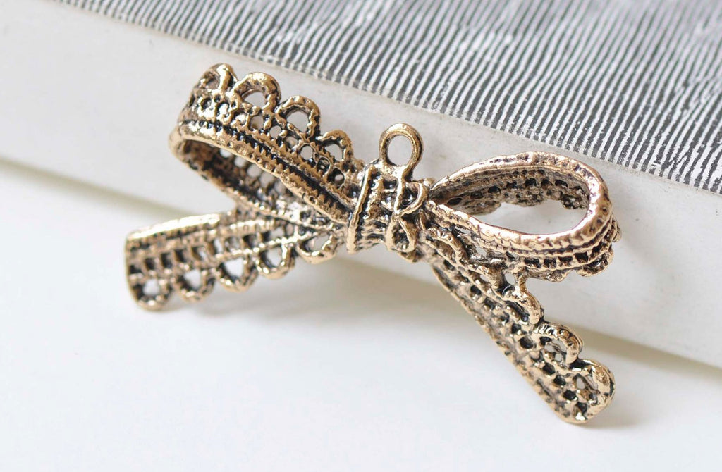 10 pcs Antique Gold Lace Bow Tie Knot Connectors Pendants A3097