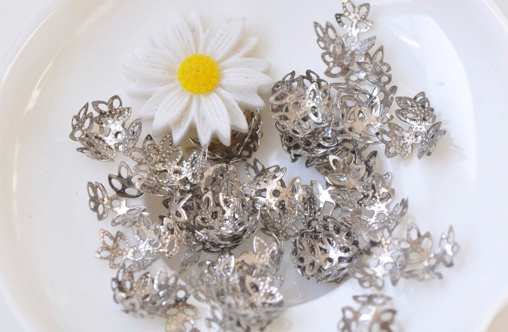 Three Petal Filigree Leaf Bead Caps Silvery Gray 9mm Set of 100 A3969