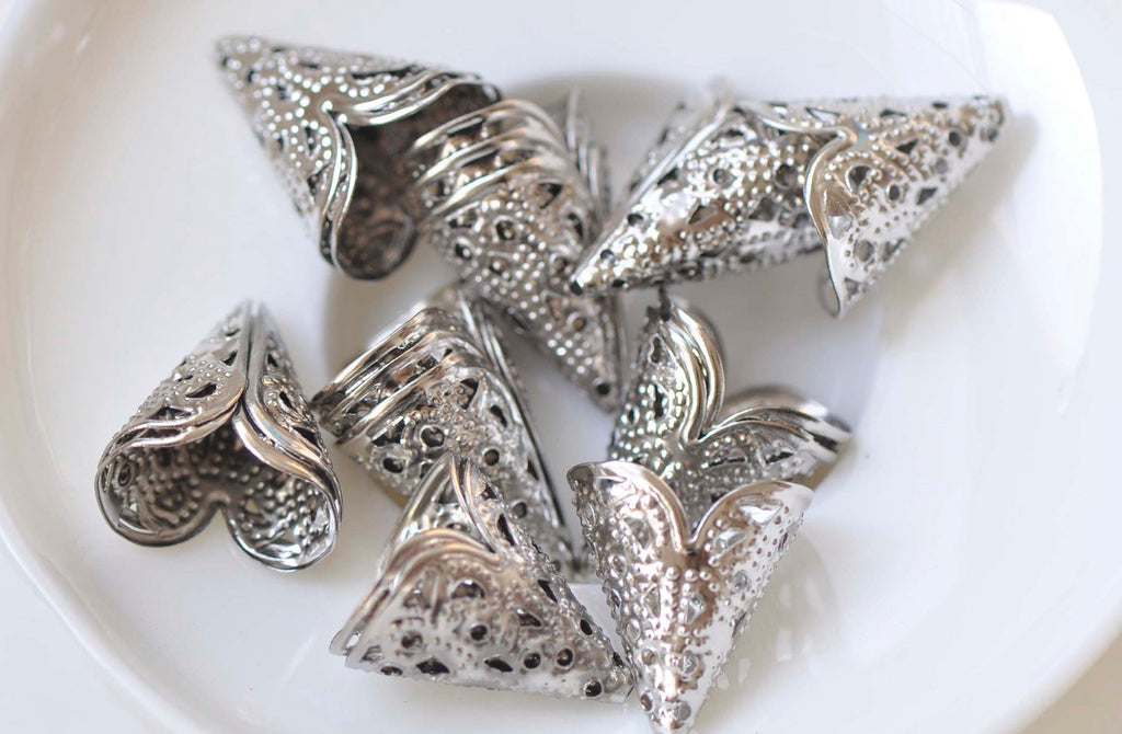 100 pcs Platinum Silvery Gray Iron Filigree Cone Bead Caps 16x16mm A2366