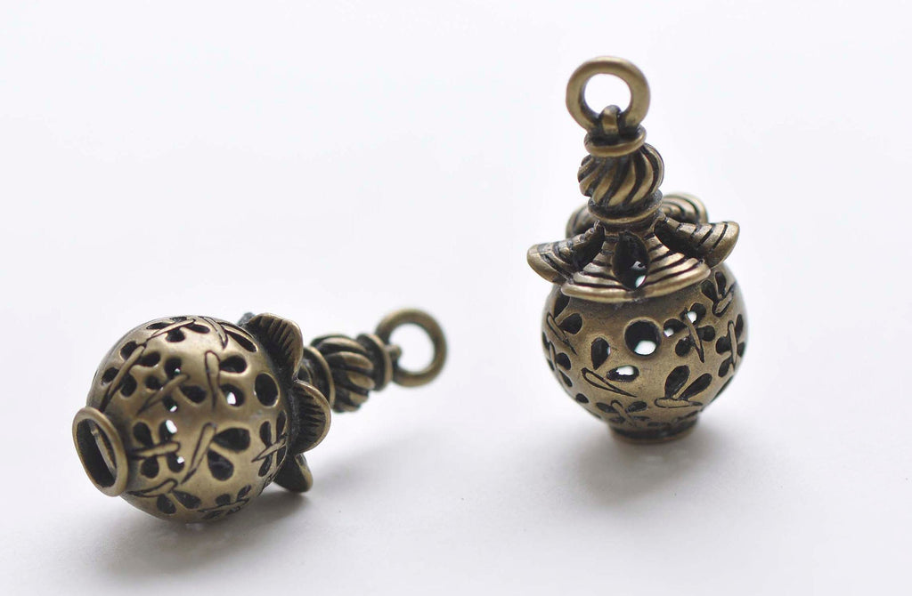 6 pcs Antique Bronze 3D Filigree Lantern Lamp Pendant Charms 13x28mm