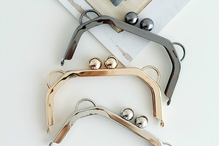 14 x 8cm ( 5 1/2" x 3") Purse Frame / Handle Purse Frame With Screws