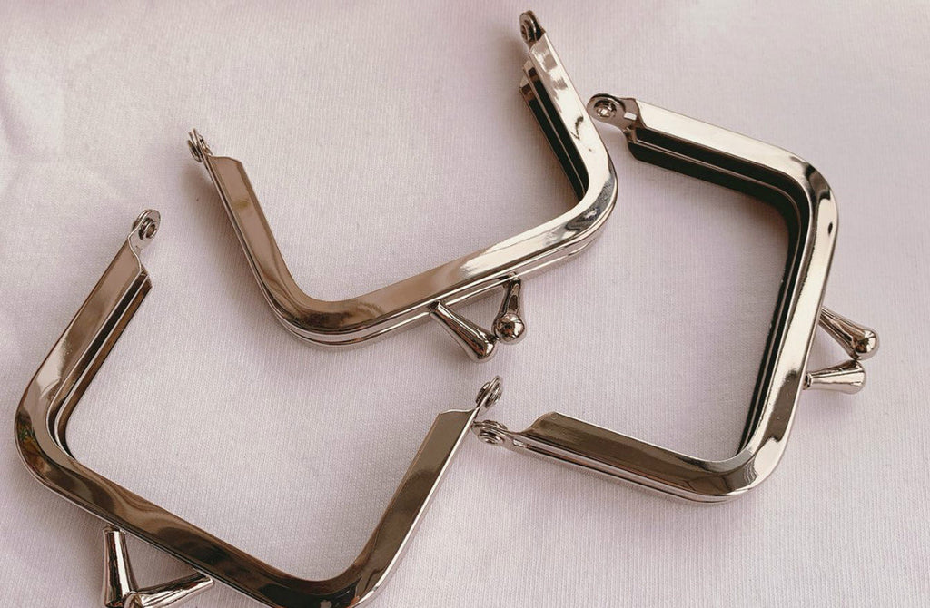 6.5cm (2 1/2") Retro Silver Mini Purse Frame 6.5cm x 5cm