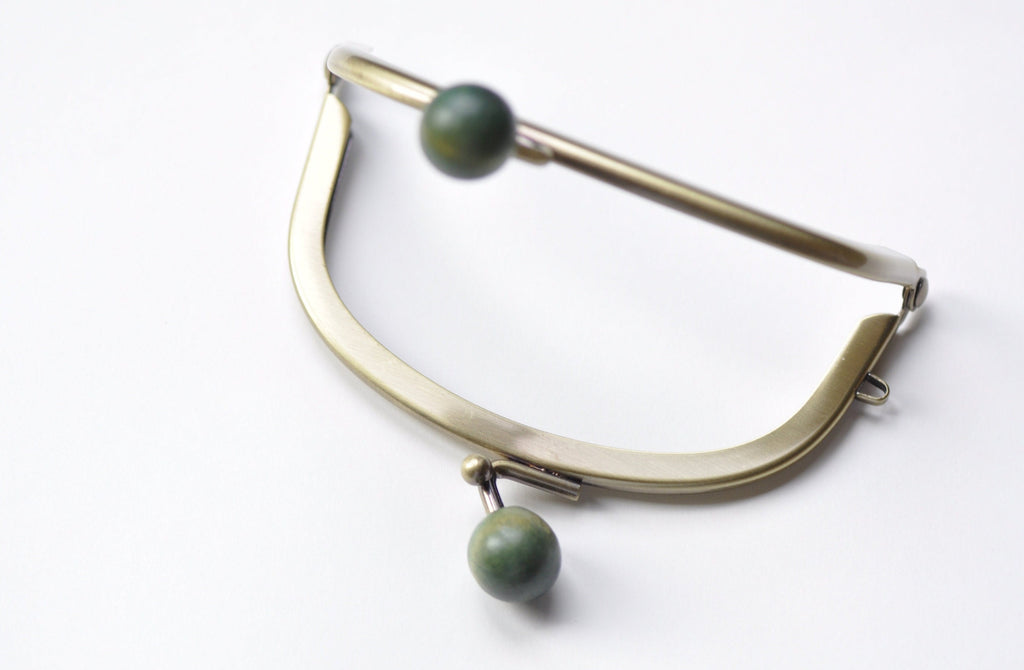 10.5cm Bronze Purse Frame With Green Color Wooden Kisslock Glue In Style 10.5cm x 5.5cm