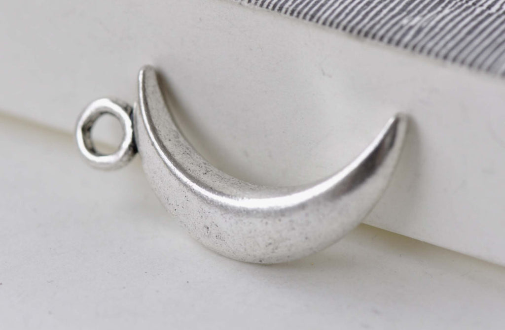 10 pcs Silver Crescent Moon Charms Antiqued Finish 14x31mm A7932