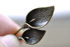 4 pcs Antiqued Brass Calla Lily Flower Pendants Charms 14x33mm A7943