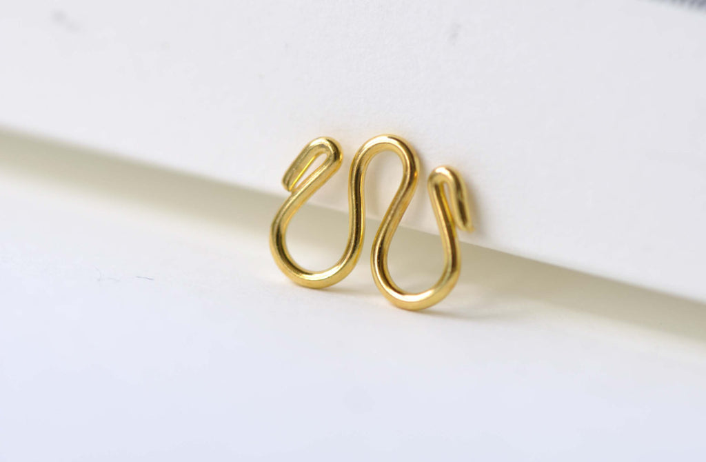 Gold M Bail Clasps Necklace Chain End Connector Set of 20 A8108