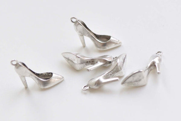 10 pcs of Antique Silver High Heel Shoes Charms Pendants 17x23mm A8931