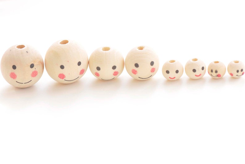 Round Unfinished Happy Face Smile Icon Wood Beads 10mm/12mm/20mm/25mm