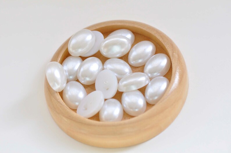 10 pcs Resin Pearl Color Oval Cameo Cabochons Various sizes Available