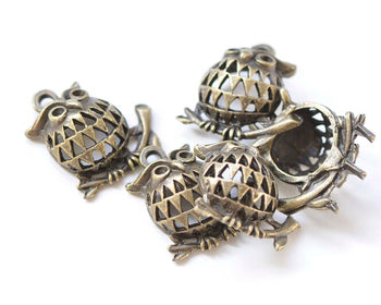 6 pcs Antique Bronze Filigree  Owl Pendants Charms 22x25mm A6197