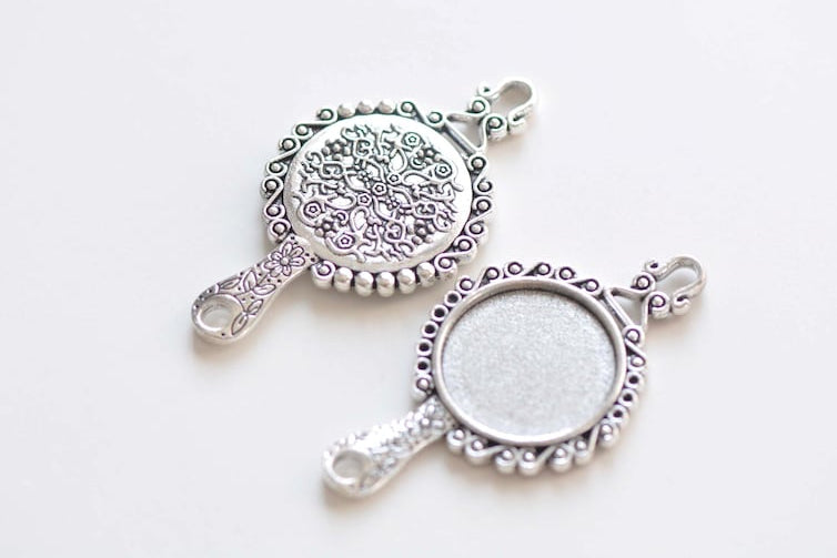6 pcs Antique Silver Small Fancy Hand Mirror Pendant 31.5x58mm