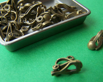 20 pcs of Antique Bronze Brass Ear Clips 12mm A2117