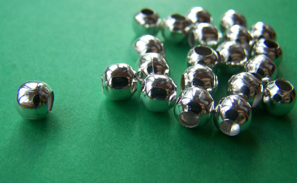 200 pcs Silver Round Iron Metallic Beads Ball Size 6mm A1953