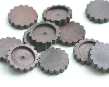 10 pcs Flower Edge Brown Wood Pendant Tray Bezel Setting Blanks A1492