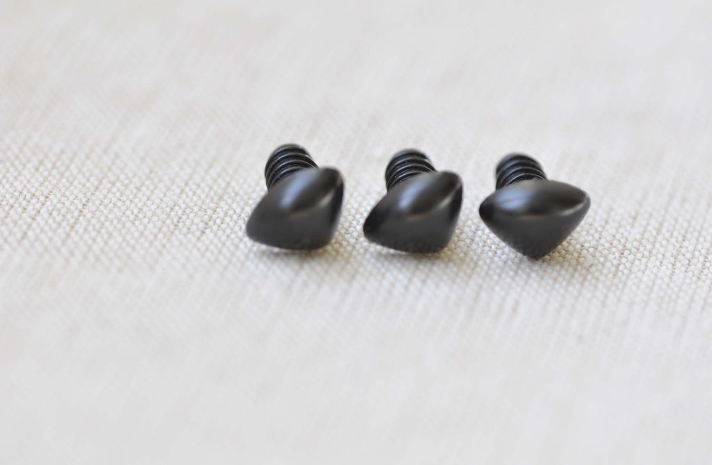 6mm(0.23") Animal Amgiurumi Safety Nose /Come With Washers/ Black, Brown, Flesh Toy Nose/ 5pcs A Pack A 10173