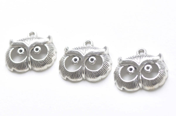 10 pcs Antique Silver Owl Head Charms Pendants  17x24mm A2250