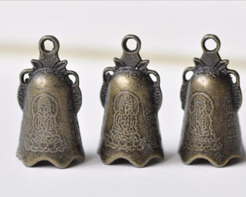 Supplies - 10 Pcs Of Antique Bronze Traditional Chinese Bell Pendants Charms 18x29mm A500