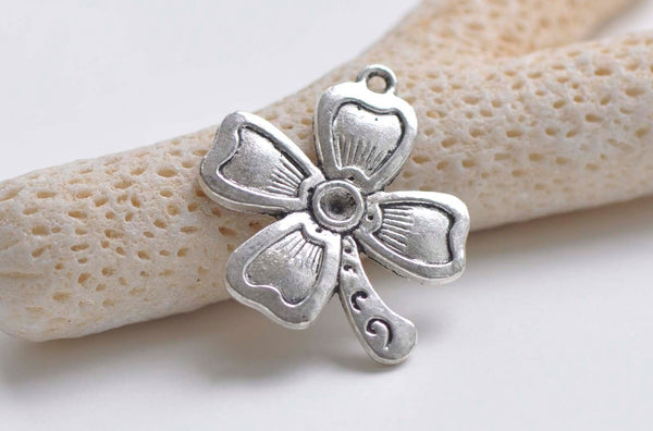 Antique Silver Lucky Flower Four-Leaf Clover Charms Set of 10